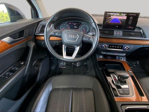 Used 2022 Audi Q5 2.0T Premium w/ Convenience Package AWD/4WD image 6