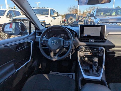 Used 2025 Toyota RAV4 LE image 11