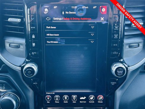 Used 2021 RAM 1500 Big Horn image 8