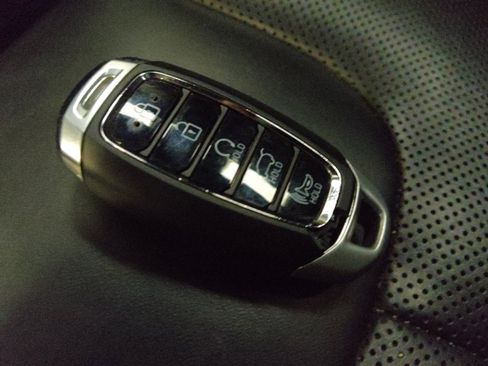 Used 2022 Hyundai Palisade Calligraphy w/ Cargo Package FWD image 32