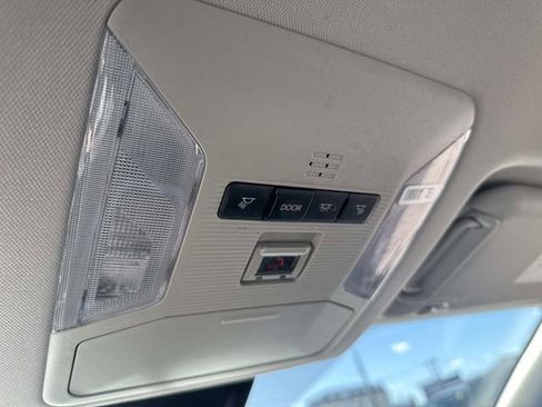 Used 2023 Toyota RAV4 XLE image 27