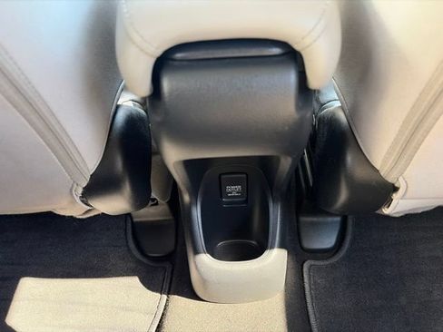 Used 2018 Honda HR-V EX image 33