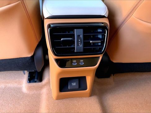 Used 2026 Lexus RZ 450e AWD w/ Technology Package image 33