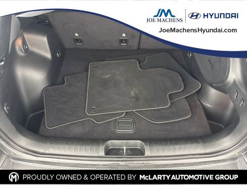 Used 2019 Jeep Cherokee Limited image 27