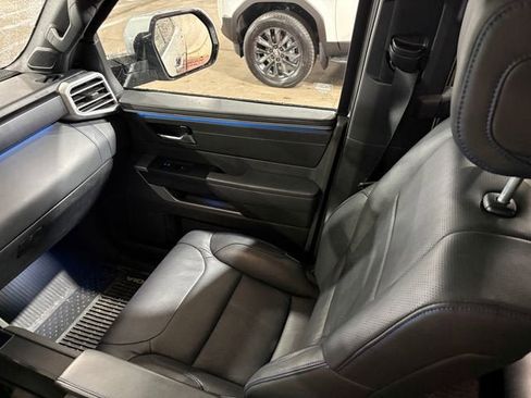 Certified 2024 Toyota Sequoia Platinum image 33