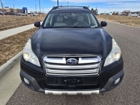 Used 2014 Subaru Outback 3.6R Limited image 8