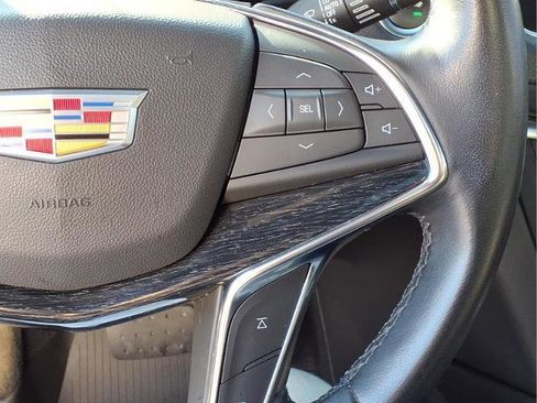 Used 2021 Cadillac XT5 Premium Luxury w/ LPO, Floor Liner Package image 18