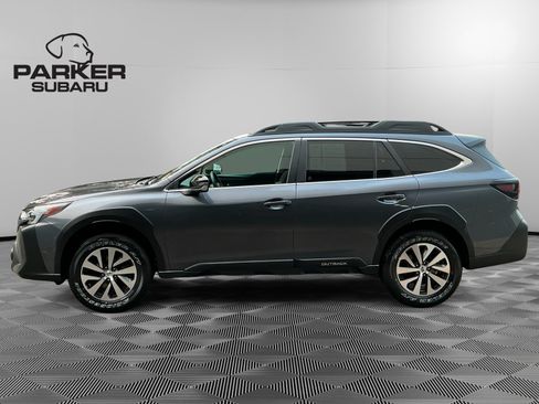 Certified 2023 Subaru Outback Premium AWD/4WD image 2