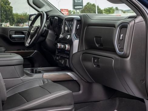 Used 2021 GMC Sierra 1500 SLT w/ SLT Convenience Package AWD/4WD image 23