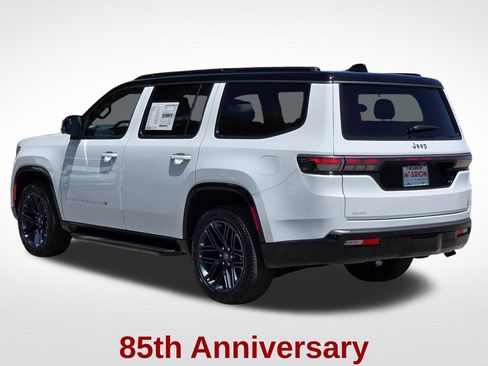 New 2026 Jeep Grand Wagoneer 4WD image 18