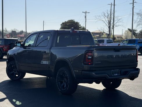 New 2026 RAM 1500 Big Horn w/ Night Edition AWD/4WD image 7
