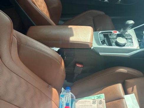 Used 2025 BMW M4 xDrive Competition AWD/4WD image 11