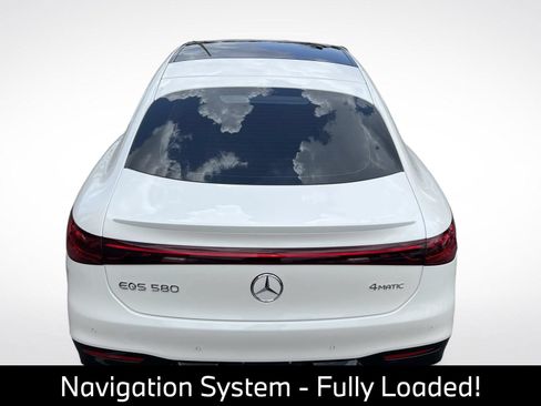 Used 2022 Mercedes-Benz EQS 580 4MATIC Sedan image 11