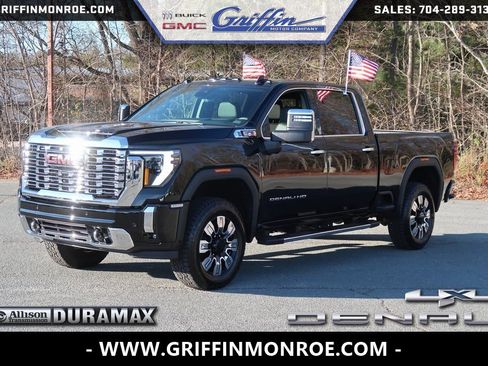New 2026 GMC Sierra 3500 Denali w/ Denali Reserve Package image 24