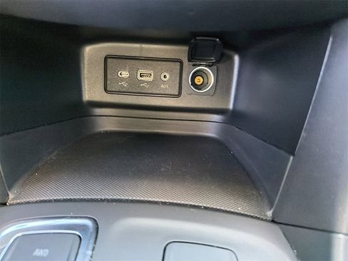 Used 2022 Chevrolet Equinox LT image 21