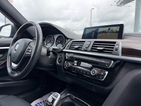 Used 2018 BMW 330i Sedan RWD image 19