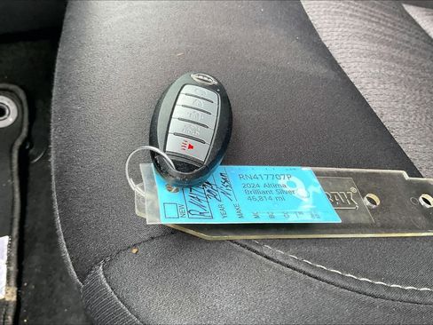 Used 2024 Nissan Altima 2.5 SV image 19