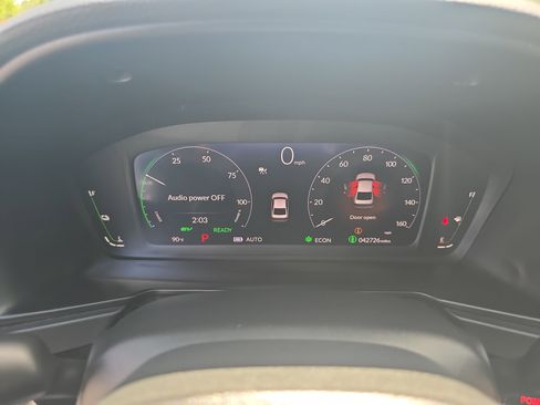 Used 2023 Honda Accord Sport image 18