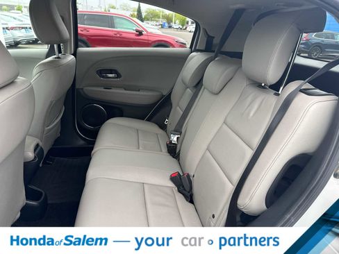 Used 2017 Honda HR-V EX-L image 13
