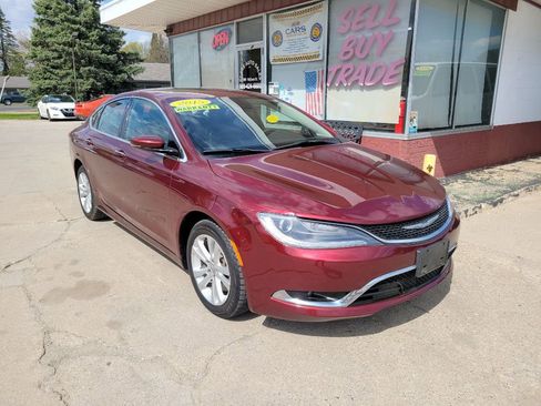 Used 2015 Chrysler 200 C w/ Sun/Sound Group FWD image 3