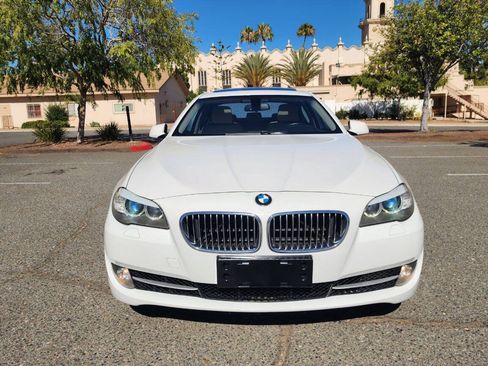 Used 2013 BMW 528i Sedan RWD image 3
