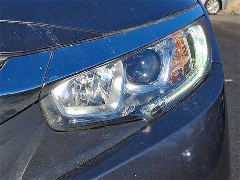 Certified 2018 Honda Civic EX-L image 8