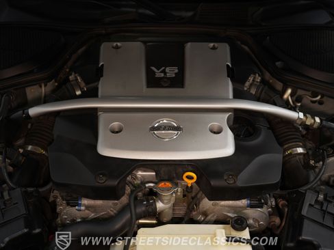 Used 2007 Nissan 350Z Touring RWD image 34