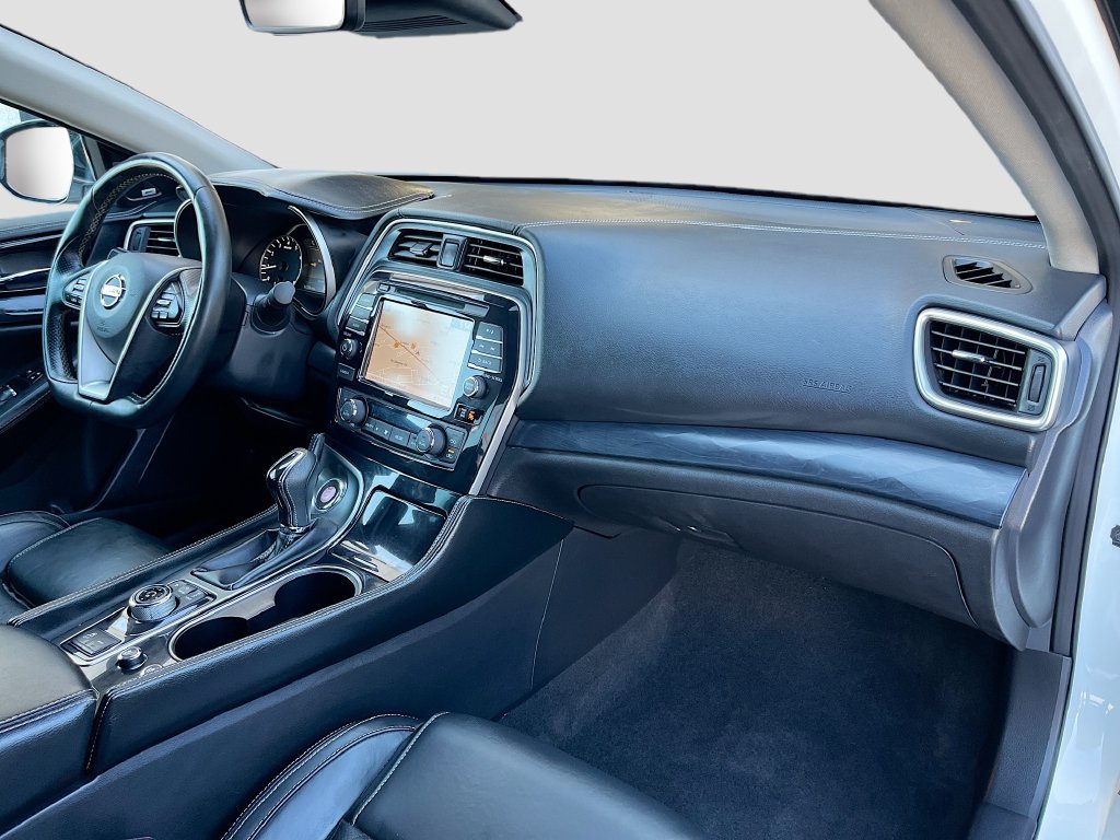 Used 2023 Nissan Maxima Platinum w/ Sport Mat Group FWD image 31