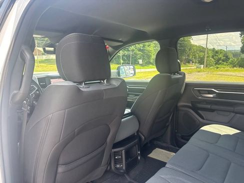 Used 2023 RAM 1500 Big Horn AWD/4WD image 12
