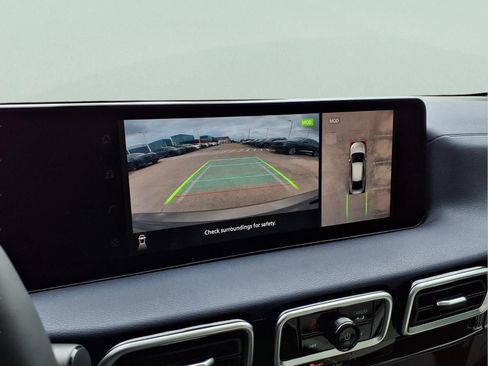 New 2026 Nissan Sentra SL image 16