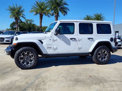 Used 2024 Jeep Wrangler Sahara w/ Technology Group image 3