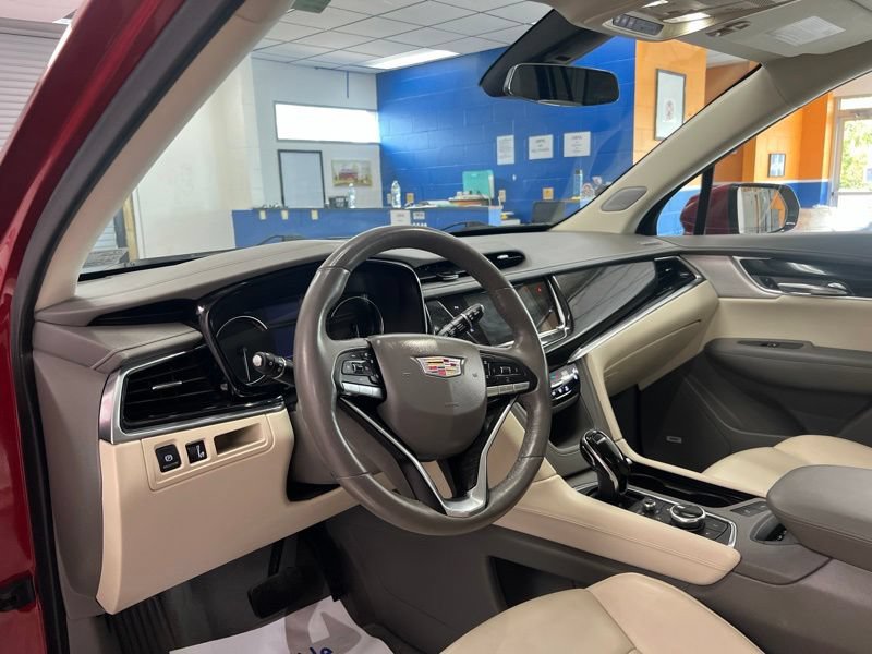Used 2022 Cadillac XT6 Premium Luxury FWD image 17