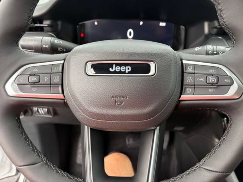 New 2026 Jeep Compass Limited AWD/4WD image 17