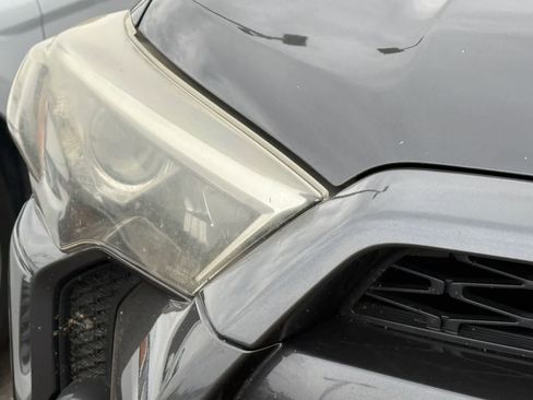 Used 2015 Toyota 4Runner SR5 w/ Four Season Floor Mat Package image 16