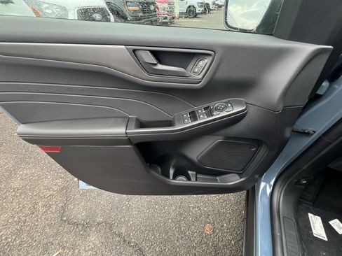 New 2026 Ford Escape Active w/ Cold Weather Package image 15