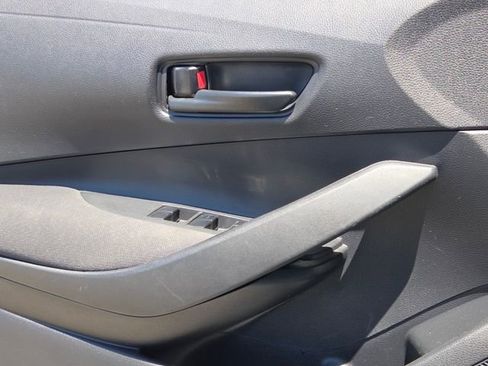 Used 2024 Toyota Corolla LE FWD image 27