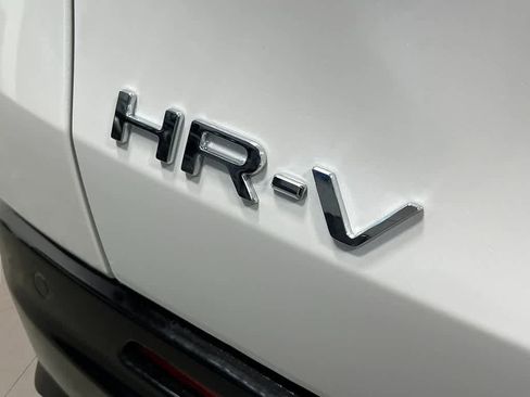 New 2026 Honda HR-V EX-L image 6
