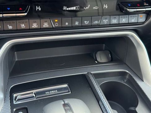 New 2026 MAZDA CX-90 Plug-In Hybrid w/ Preferred AWD/4WD image 16