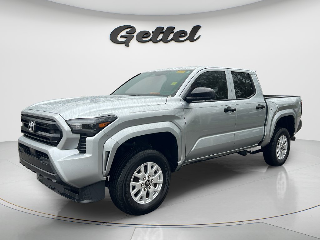Certified 2025 Toyota Tacoma SR AWD/4WD image 1