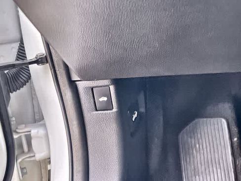 Used 2023 Honda Accord EX image 29