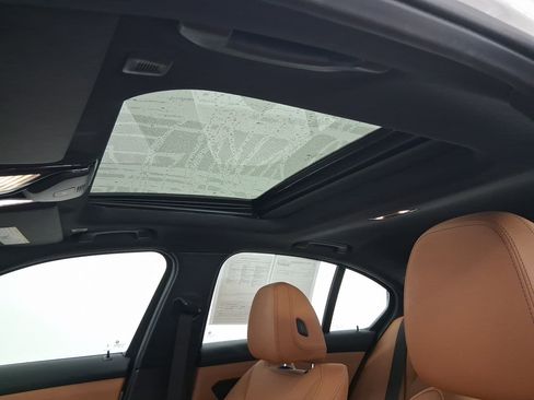 Certified 2024 BMW 330i Sedan w/ Premium Package image 14