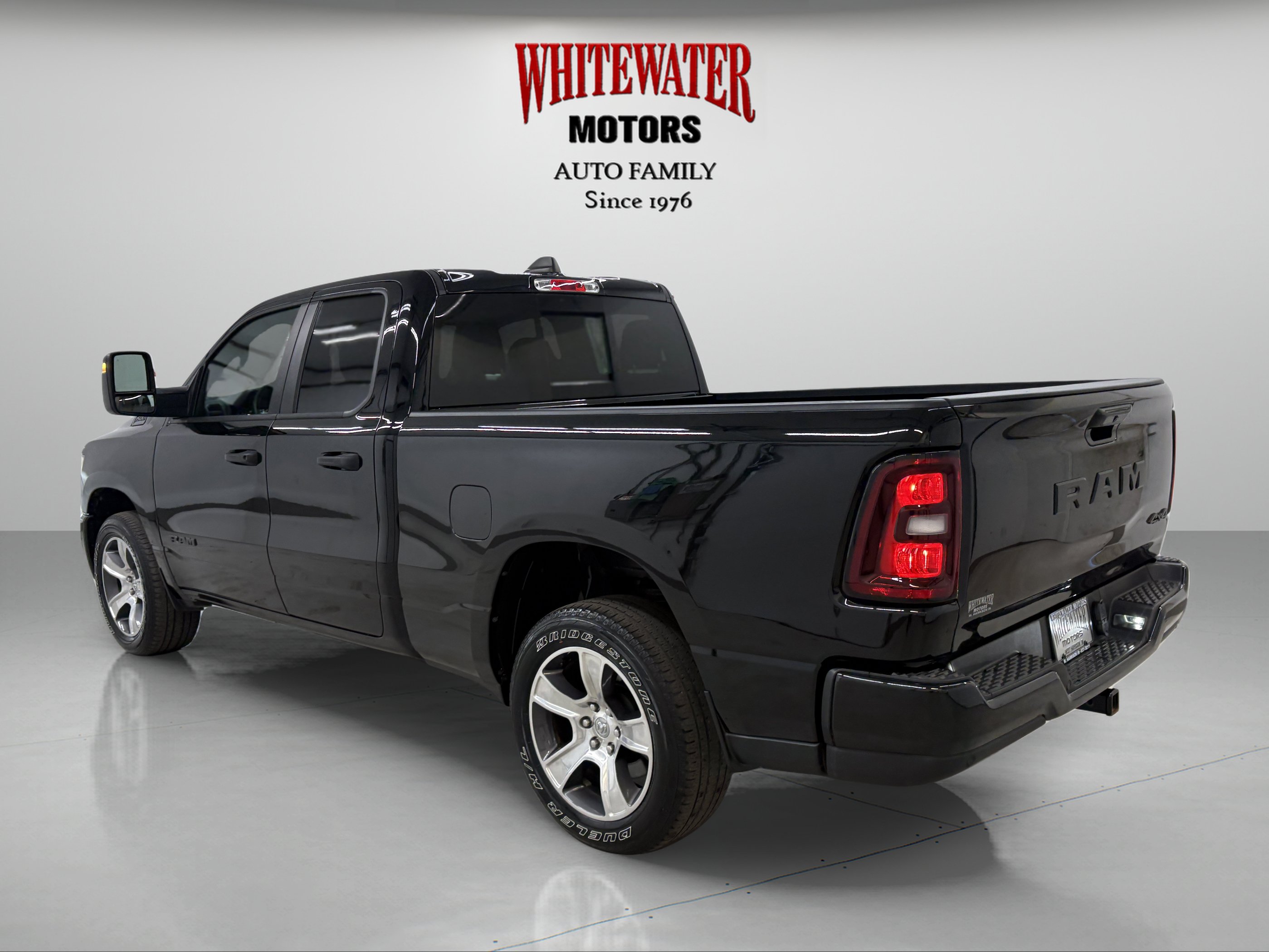 Used 2025 RAM 1500 Tradesman AWD/4WD image 2