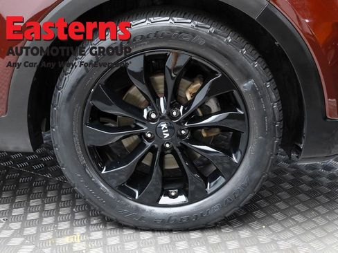 Used 2020 Kia Sorento EX image 32