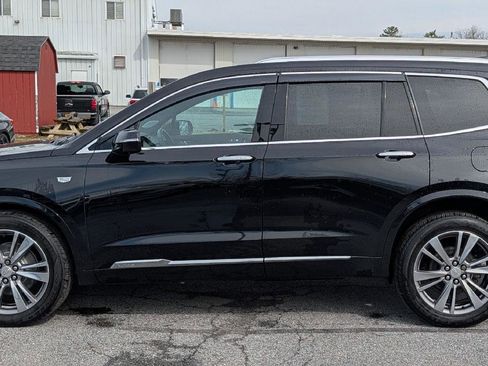 Used 2020 Cadillac XT6 Premium Luxury image 6