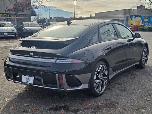 New 2025 Hyundai Ioniq 6 SEL AWD/4WD image 7