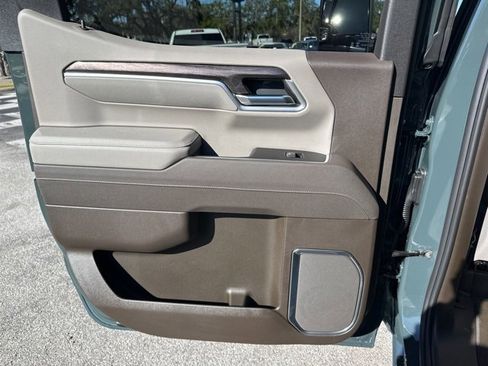 New 2026 Chevrolet Silverado 1500 LTZ w/ LTZ Premium Package image 33