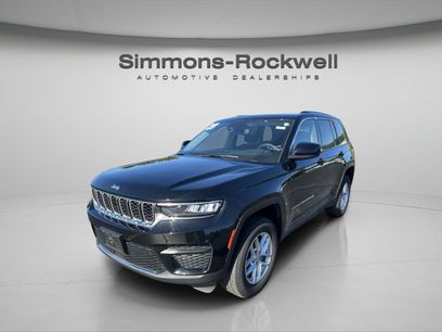 Used 2023 Jeep Grand Cherokee Laredo X