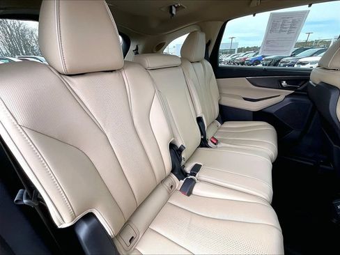 Used 2023 Acura MDX SH-AWD w/ Advance Package image 15