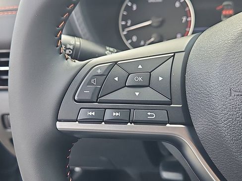 New 2025 Nissan Sentra SR image 10