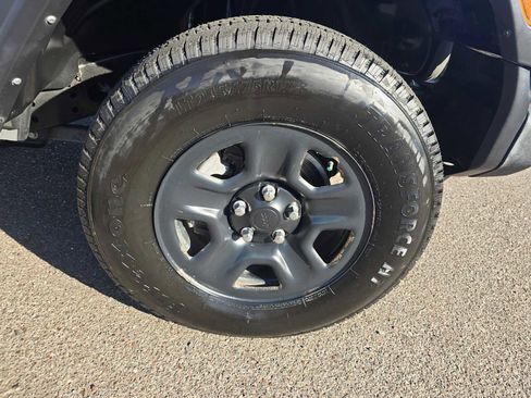 Used 2022 Jeep Wrangler Unlimited Sport image 9